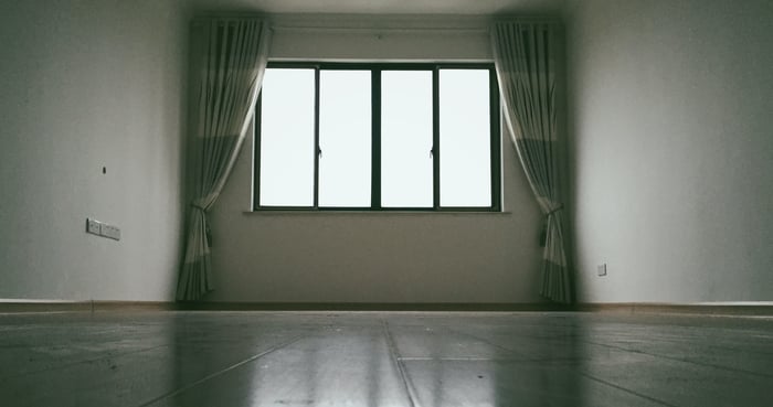 Spacious Room with Windows